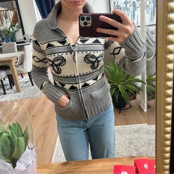 Y2K TNA Grey and Cream Zip-up Wool Sweater - Picture 4 of 6